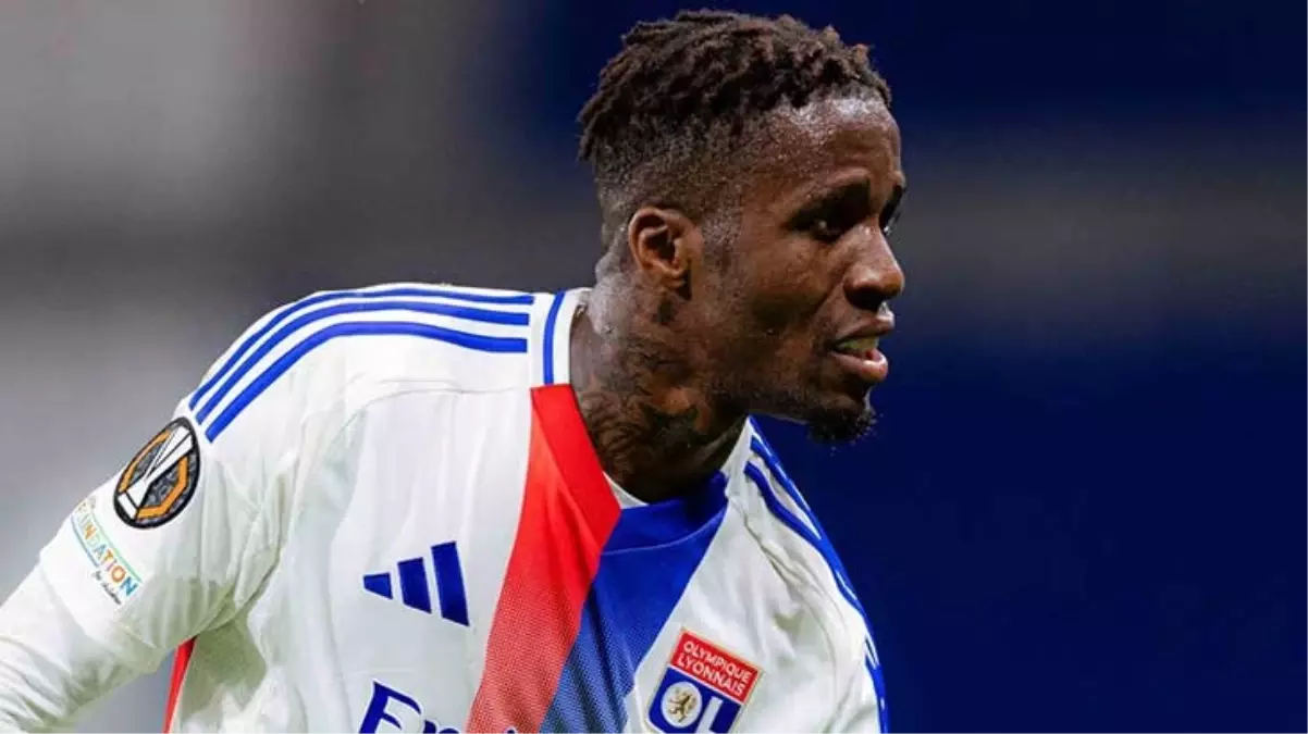 Lyon’da Wilfried Zaha krizi! 1 ayda istenmeyen adam oldu