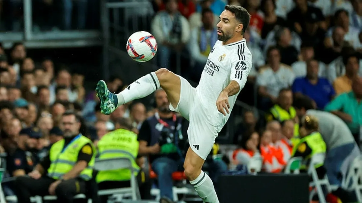 Real Madrid, sezonu kapatan Carvajal’ın sözleşmesini uzattı