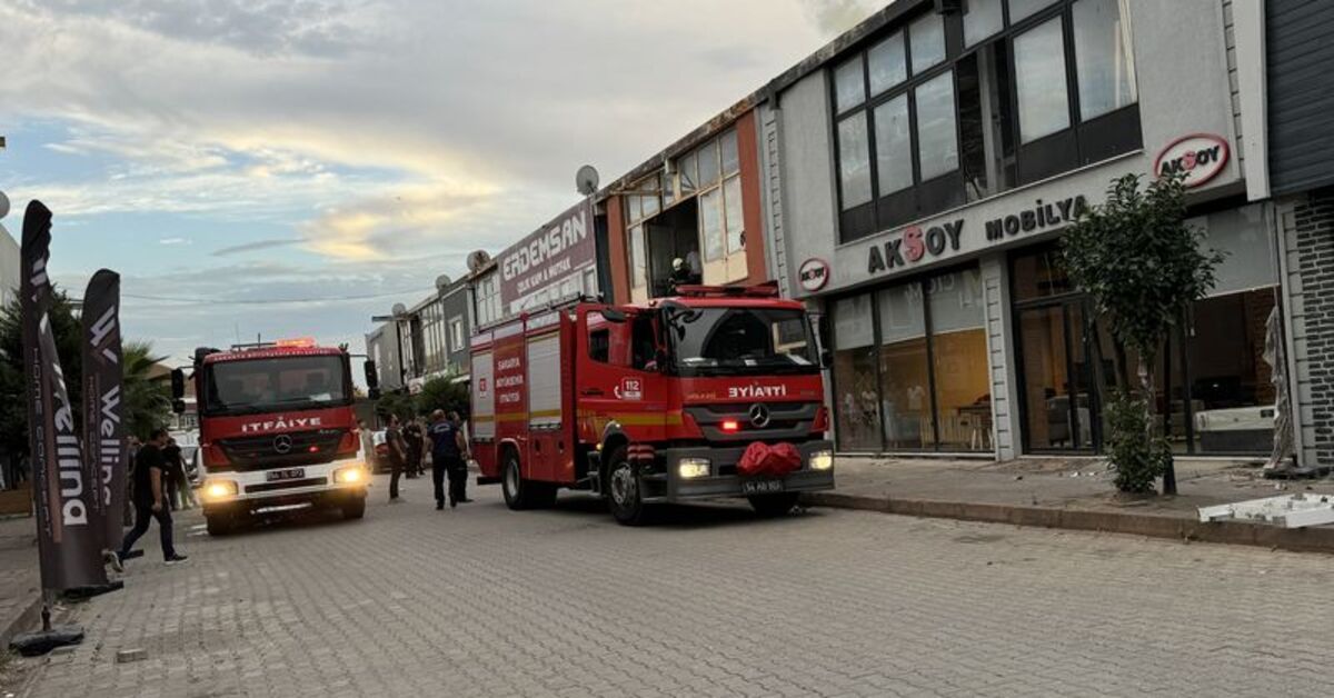 Sakarya’da mobilya imalathanesinde yangın