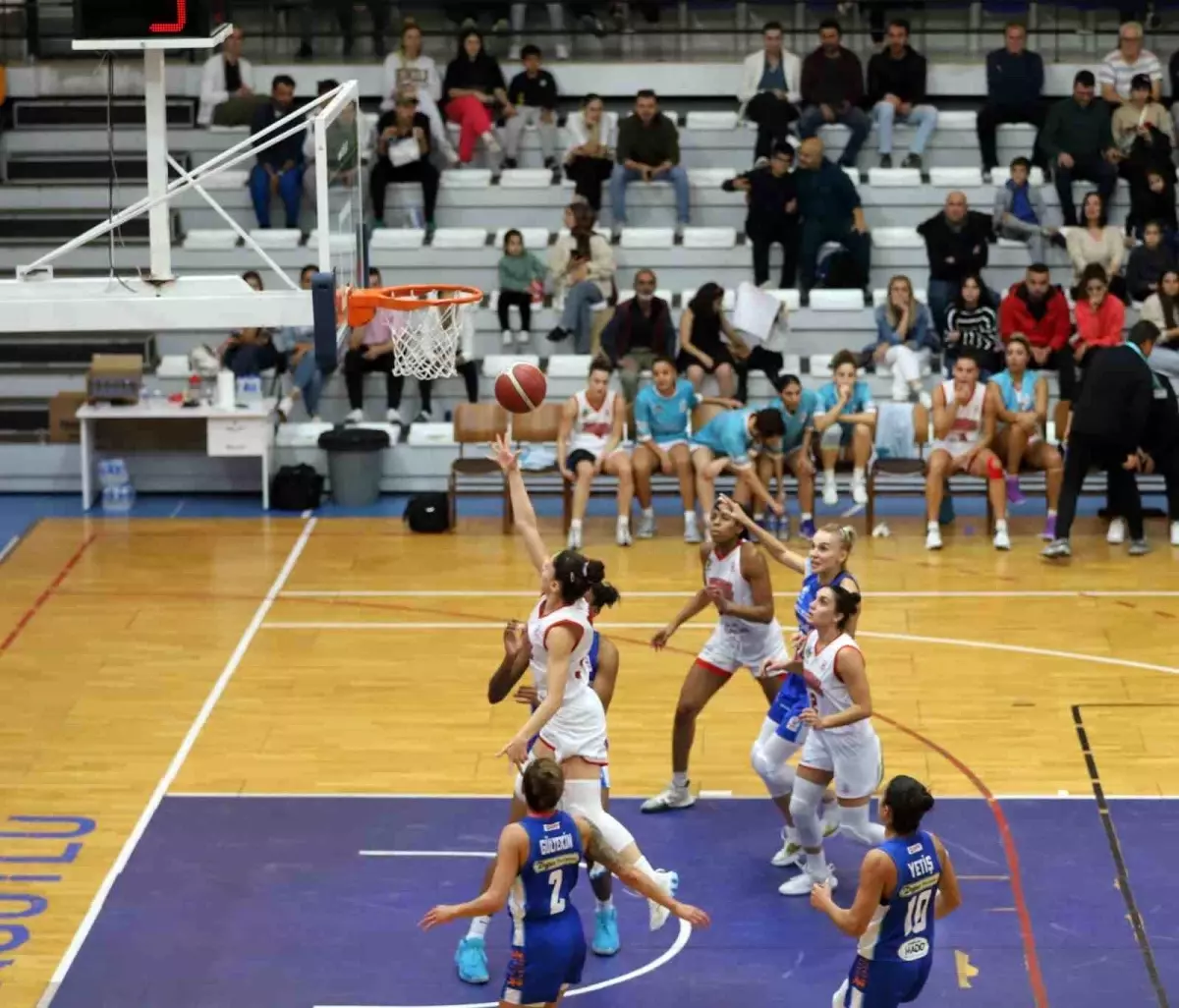 Lidya Garden City Turgutlu Belediyespor, Çanakkale’yi Geride Bıraktı