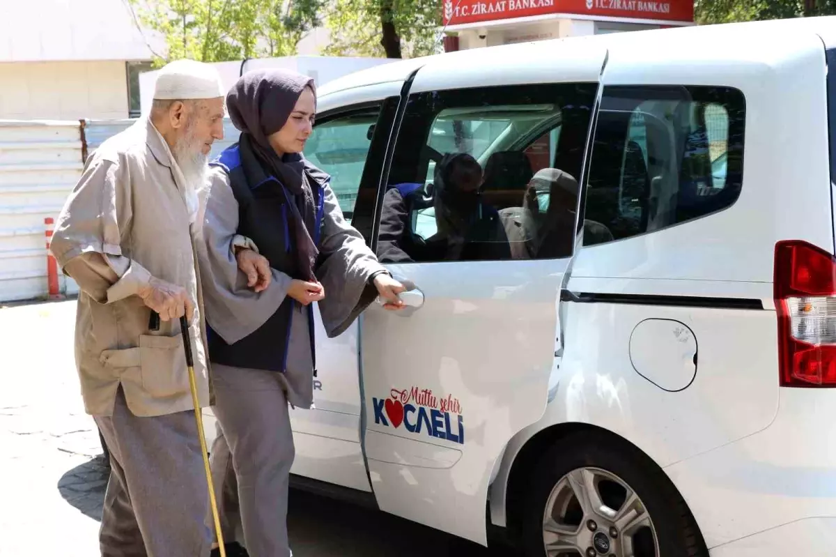 Kocaeli’de Yaşlı ve Engellilere Destek Projeleri: 542 Bin Öğün Yemek İkramı